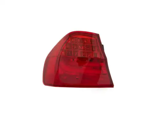 Фонарь задний TYC 11B678062B
