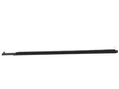 Уплотнитель двери TOYOTA / LEXUS 75710-60070