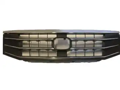 Решетка радиатора HONDA 71121TP6A01ZA