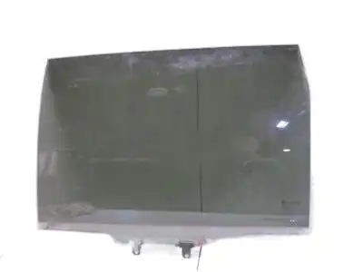 стекло двери 834104D010 KIA