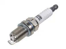 Свеча зажигания STELLOX 235 004-SX Toyota Avensis/Camry/Corolla 1.8-2.4 00>