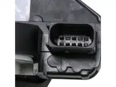  ЗАМОК ДВЕРИ 13579546 GM