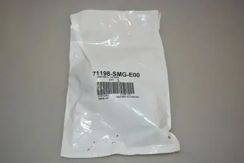 КРОНШТЕЙН БАМПЕРА ЛЕВ/SPACER L,FR BPR 71198SMGE00 HONDA