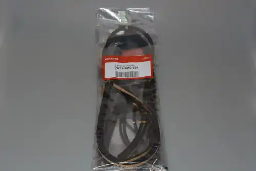 Уплотнитель стекла лобового (компл ) 04731SMGE01 HONDA